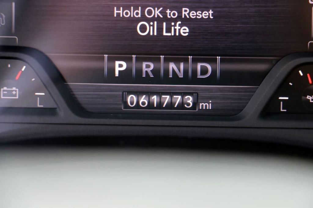 Used 2024 RAM 1500 Laramie image 13