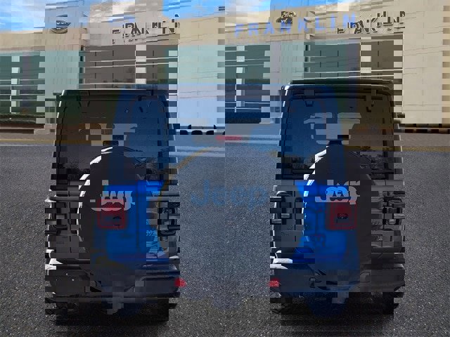 Used 2024 Jeep Wrangler Willys image 4