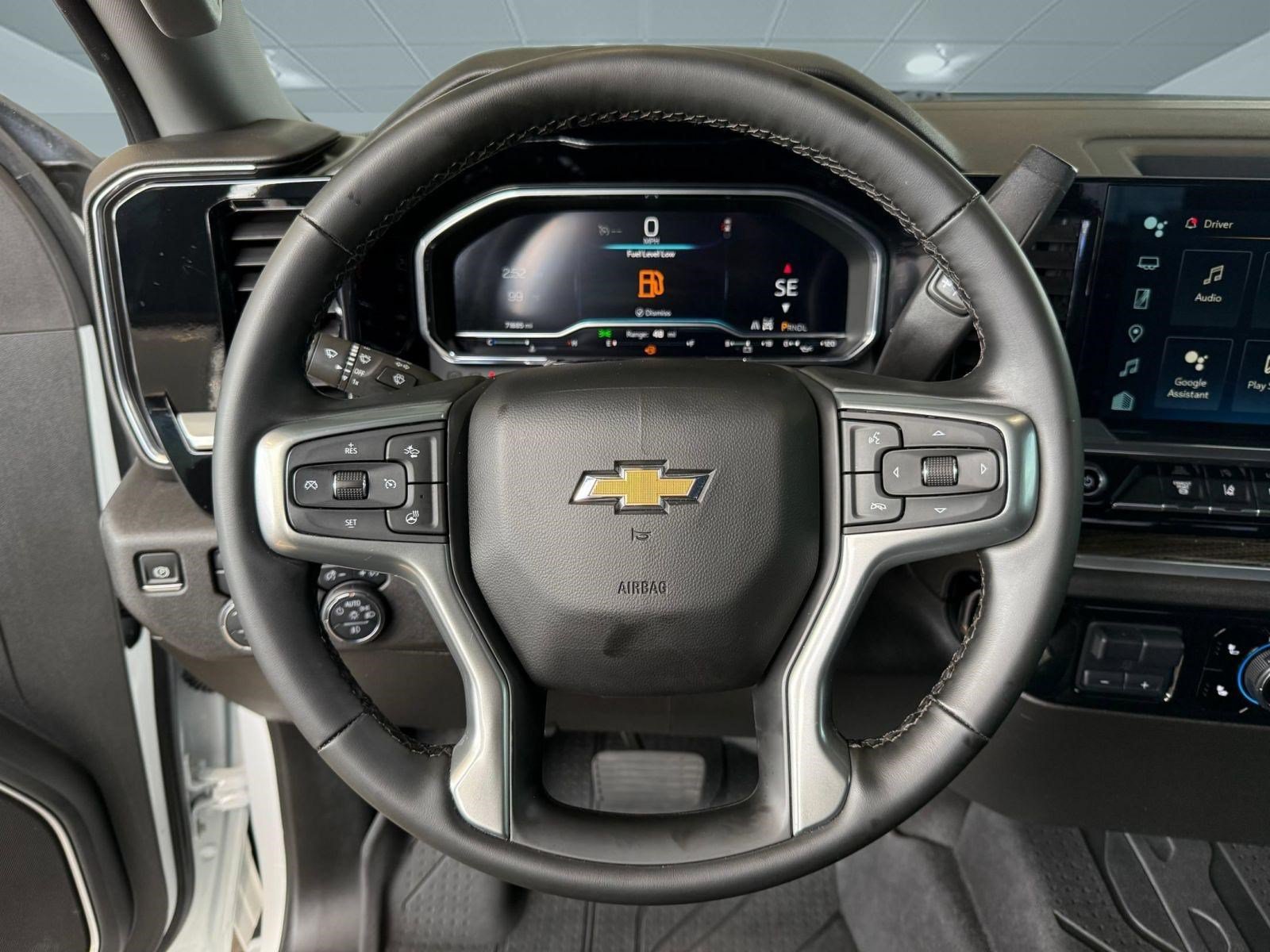 Used 2024 Chevrolet Silverado 2500 LT w/ All Star Edition AWD/4WD image 11