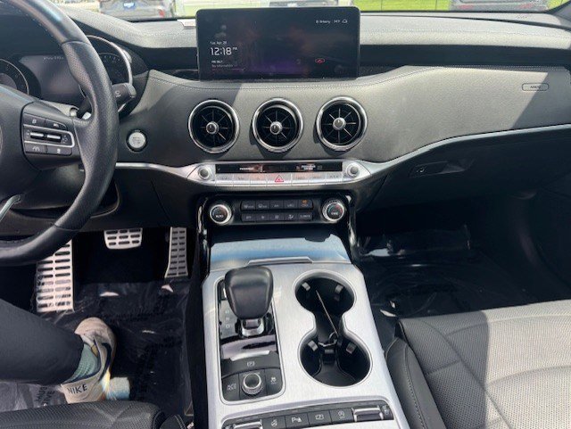 Used 2023 Kia Stinger GT2 AWD/4WD image 19