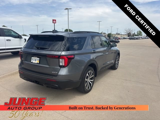 Certified 2025 Ford Explorer ST-Line AWD/4WD image 6
