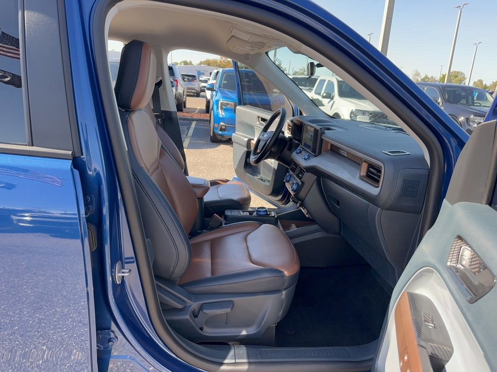 Certified 2023 Ford Maverick Lariat w/ Lariat Luxury Package image 14