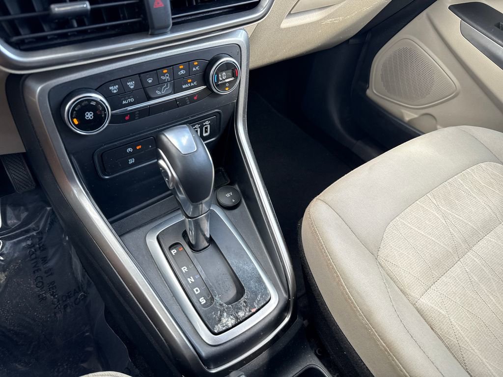 Certified 2018 Ford EcoSport SE w/ SE Convenience Package image 19