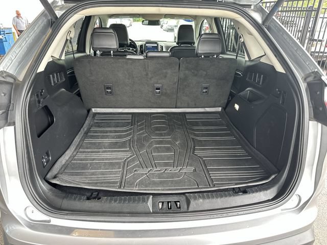 Certified 2024 Ford Edge Titanium AWD/4WD image 23