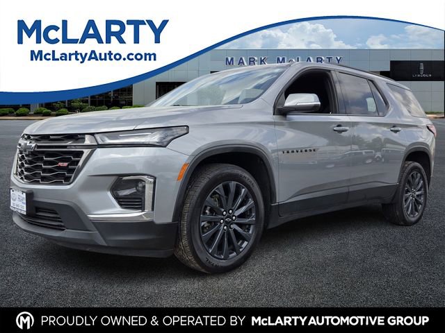 Used 2023 Chevrolet Traverse RS