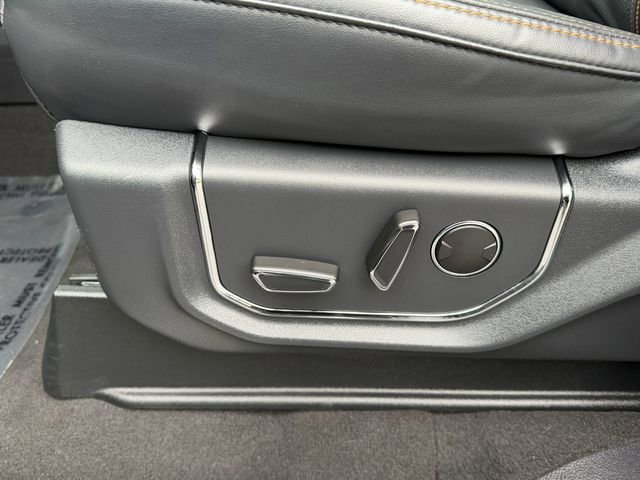 Certified 2024 Ford Expedition Platinum AWD/4WD image 15