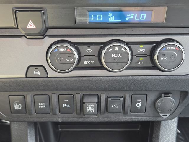 Used 2023 Toyota Tacoma TRD Sport w/ Technology Package RWD image 18