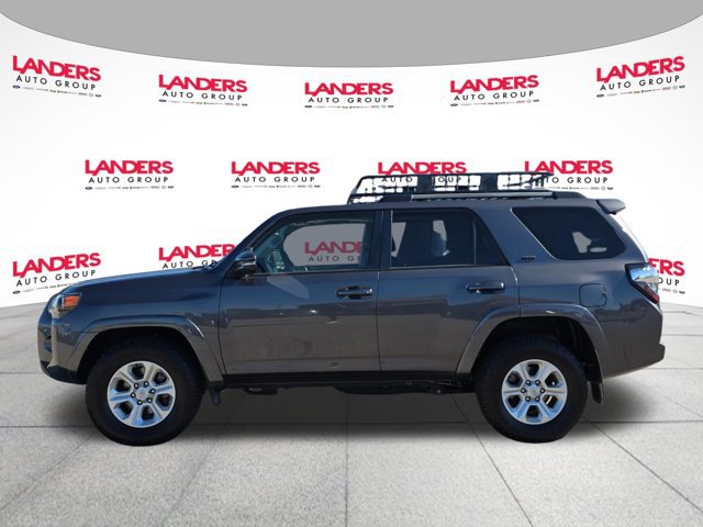 Used 2022 Toyota 4Runner SR5 Premium w/ Moonroof Package AWD/4WD image 6
