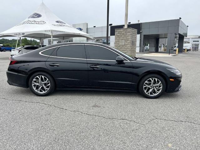 Used 2023 Hyundai Sonata SEL w/ Convenience Package FWD image 3
