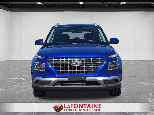 Used 2025 Hyundai Venue SEL FWD image 8