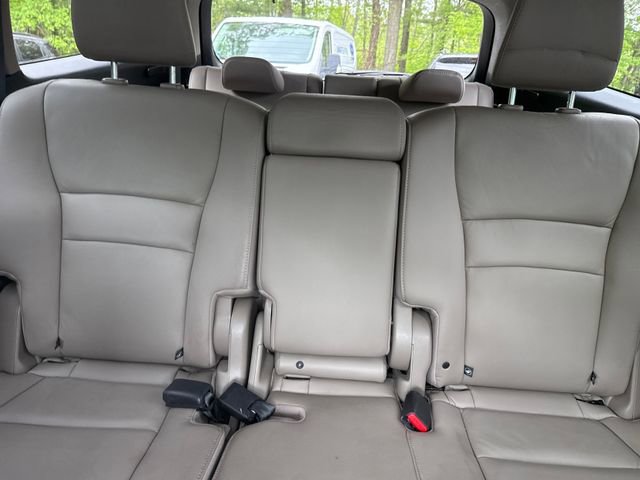Used 2018 Honda Pilot Touring image 18