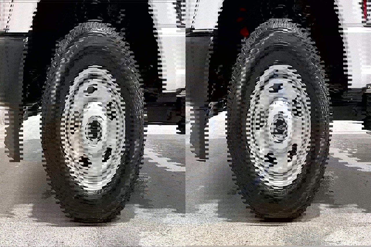 Certified 2025 Ford F350 XL image 12