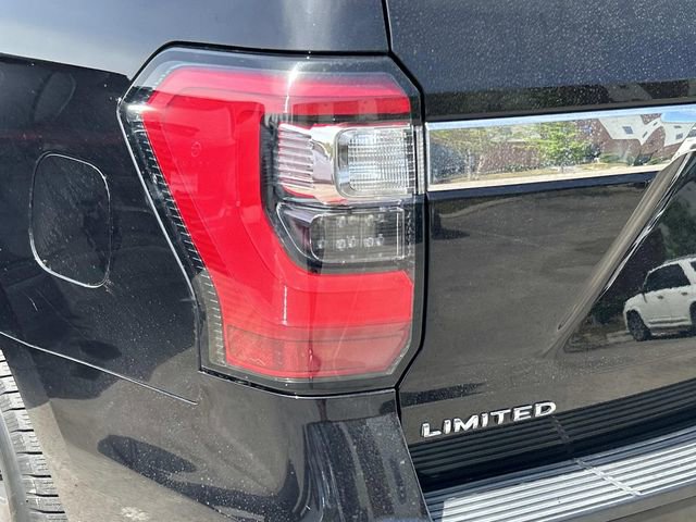 Certified 2019 Ford Expedition Limited w/ Driver Assistance Package AWD/4WD image 7