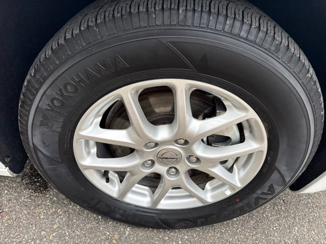 Used 2025 Chrysler Pacifica Select FWD image 13