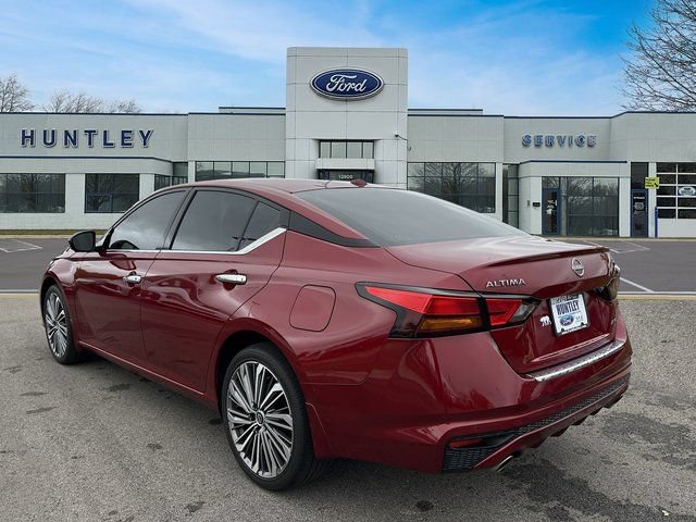 Used 2023 Nissan Altima 2.5 SL AWD/4WD image 5