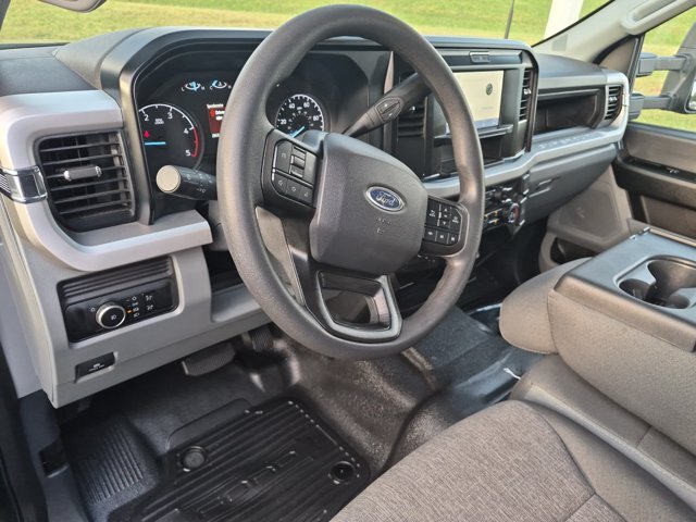 Certified 2025 Ford F350 XL w/ XL Chrome Package AWD/4WD image 14