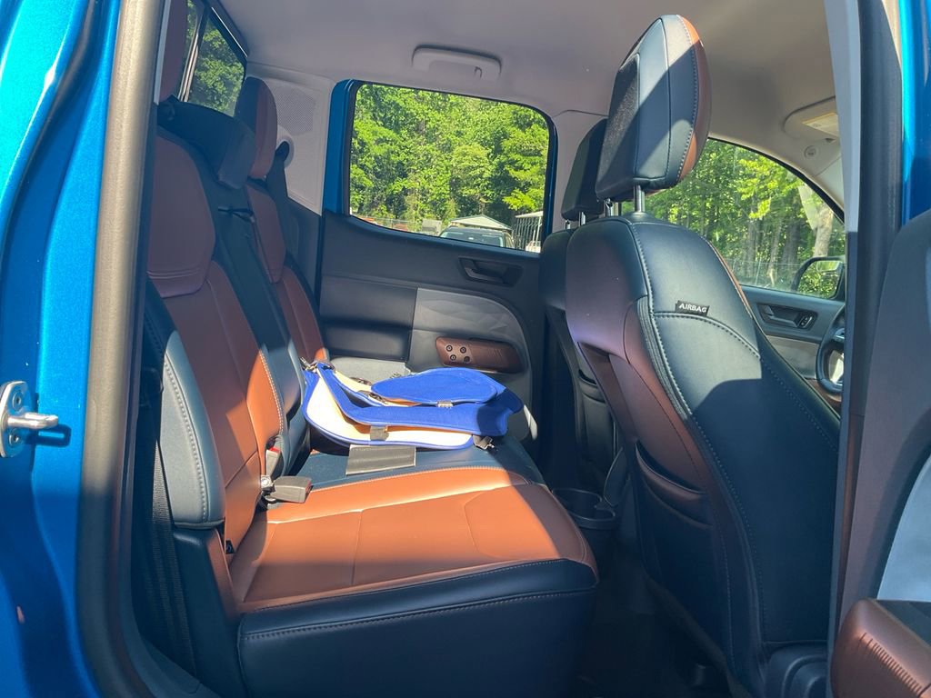 Certified 2022 Ford Maverick Lariat FWD image 13