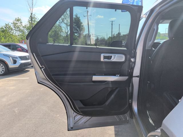 Certified 2023 Ford Explorer Limited w/ Limited Technology Package AWD/4WD image 14