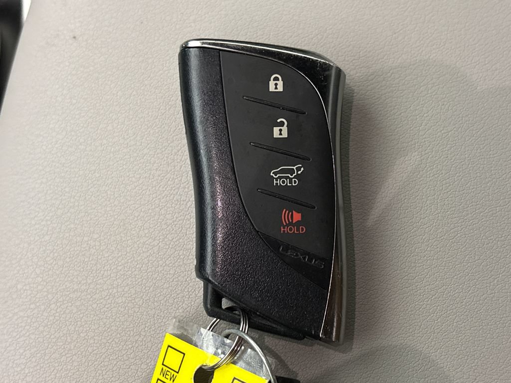 Used 2023 Lexus RX 350 Premium Plus w/ Cold Area Package FWD image 32