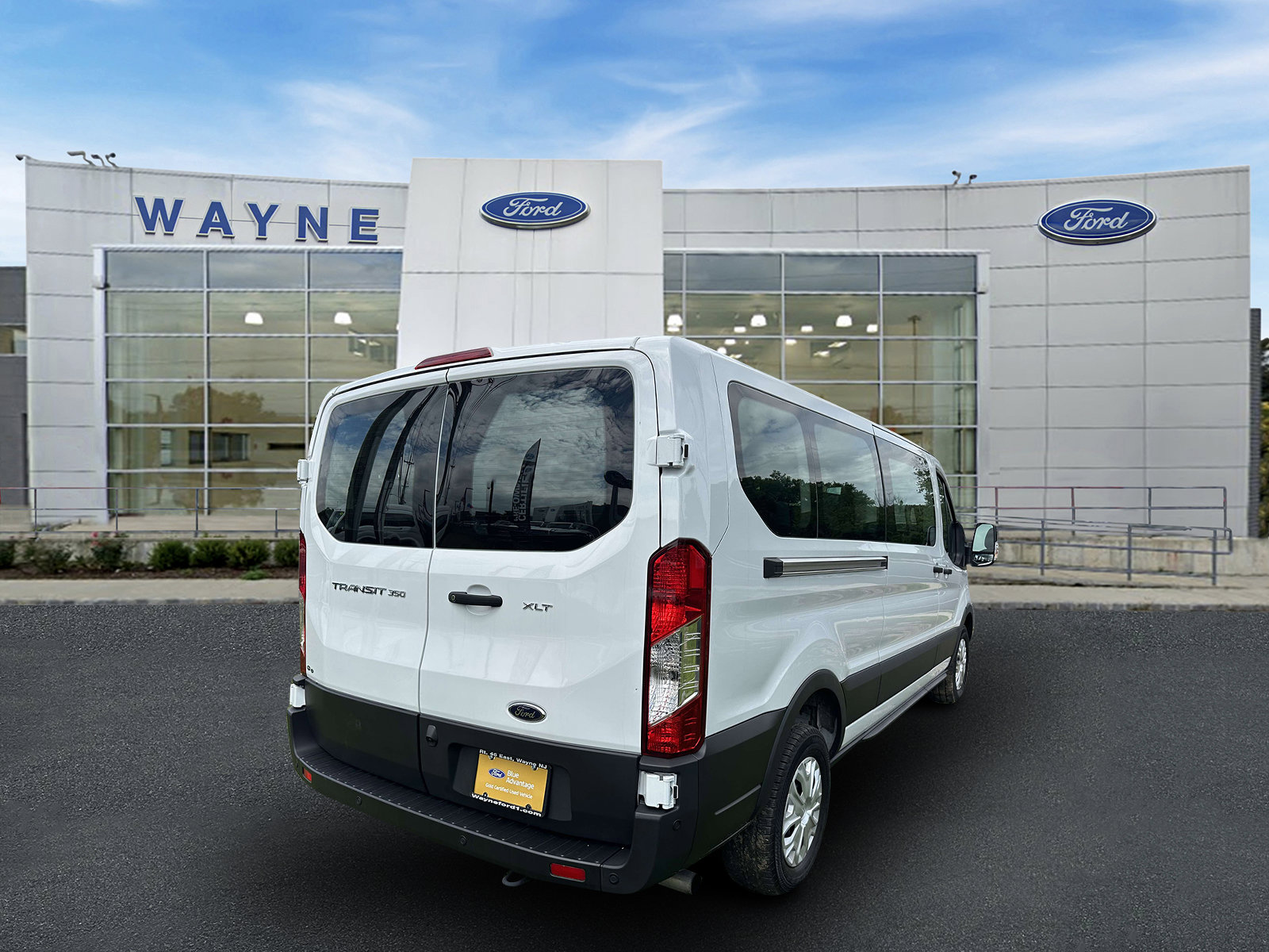 Certified 2025 Ford Transit 350 XLT RWD image 5
