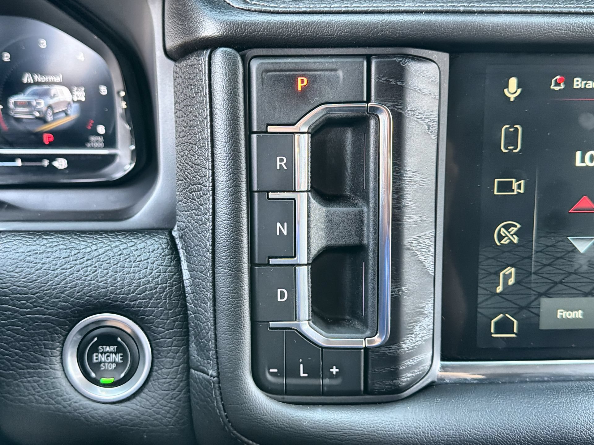 Used 2022 GMC Yukon Denali AWD/4WD image 20
