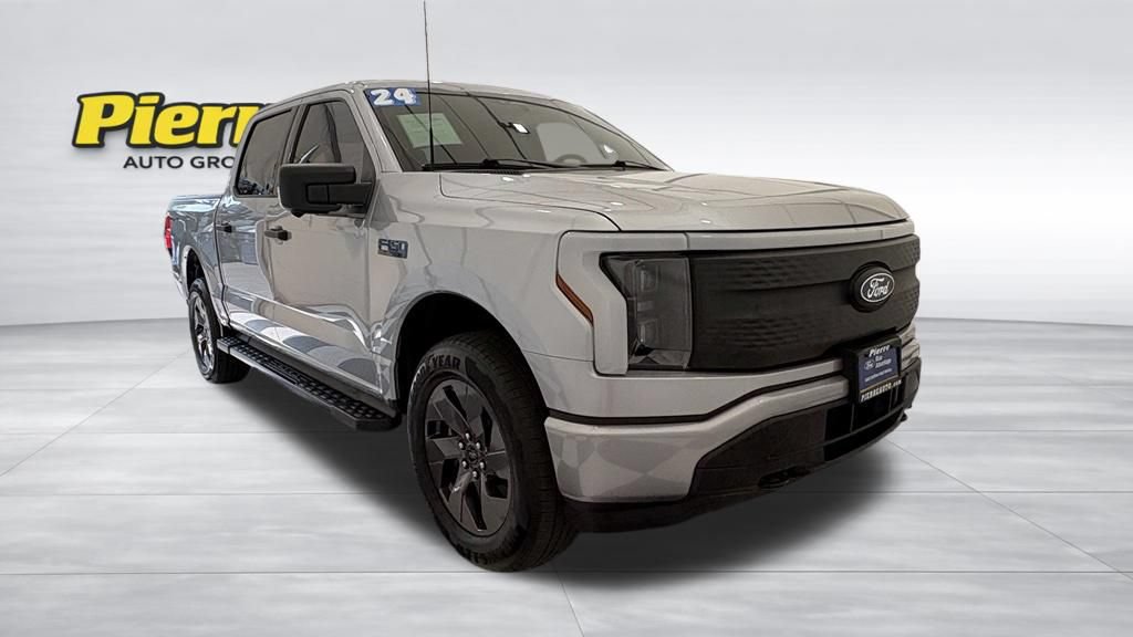 Certified 2024 Ford F150 Lightning XLT AWD/4WD image 6