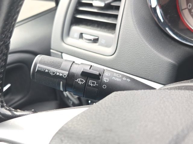 Used 2019 Dodge Grand Caravan GT FWD image 38