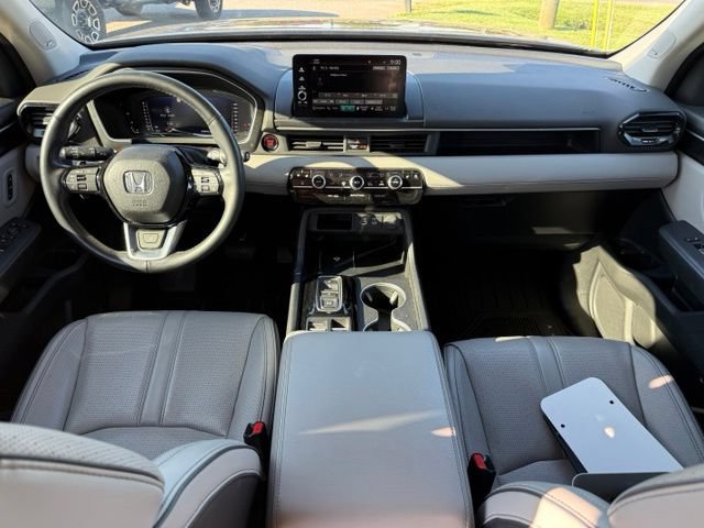 Used 2024 Honda Pilot Elite image 21