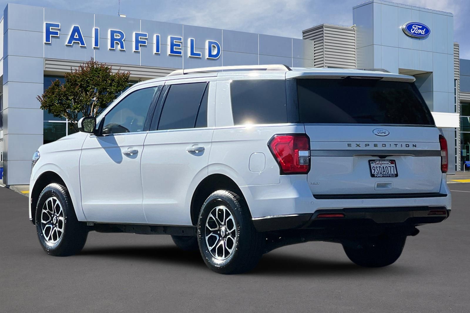 Certified 2022 Ford Expedition XLT image 11