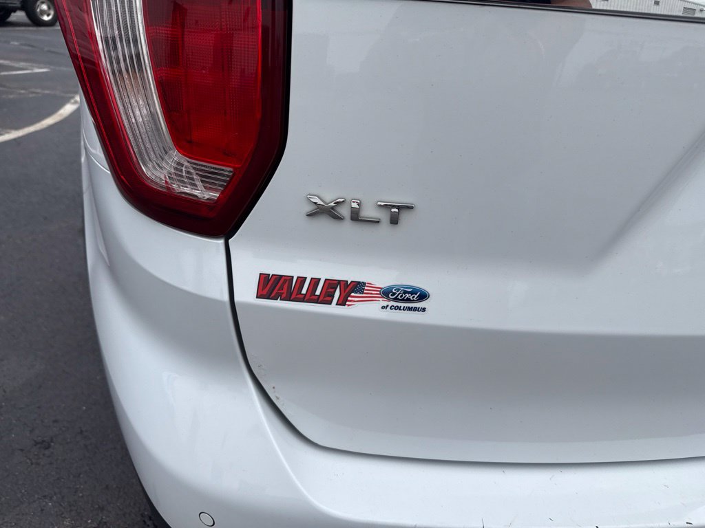 Certified 2017 Ford Explorer XLT FWD image 43