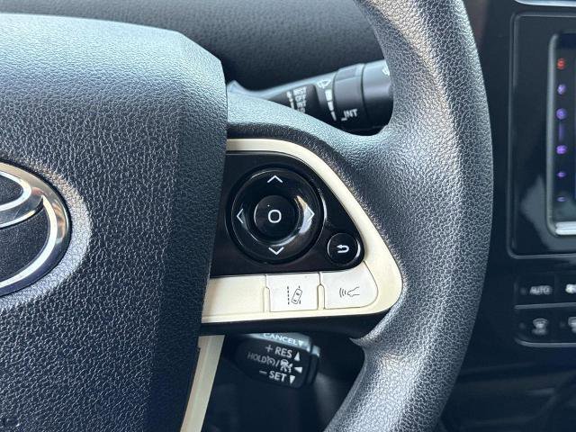 Used 2017 Toyota Prius One image 11