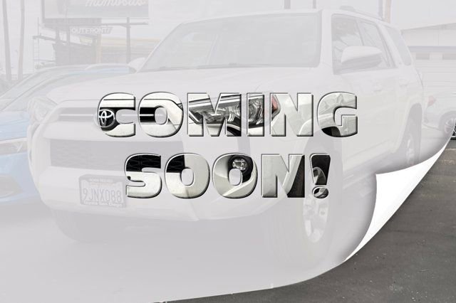 Used 2024 Toyota 4Runner SR5 image 3