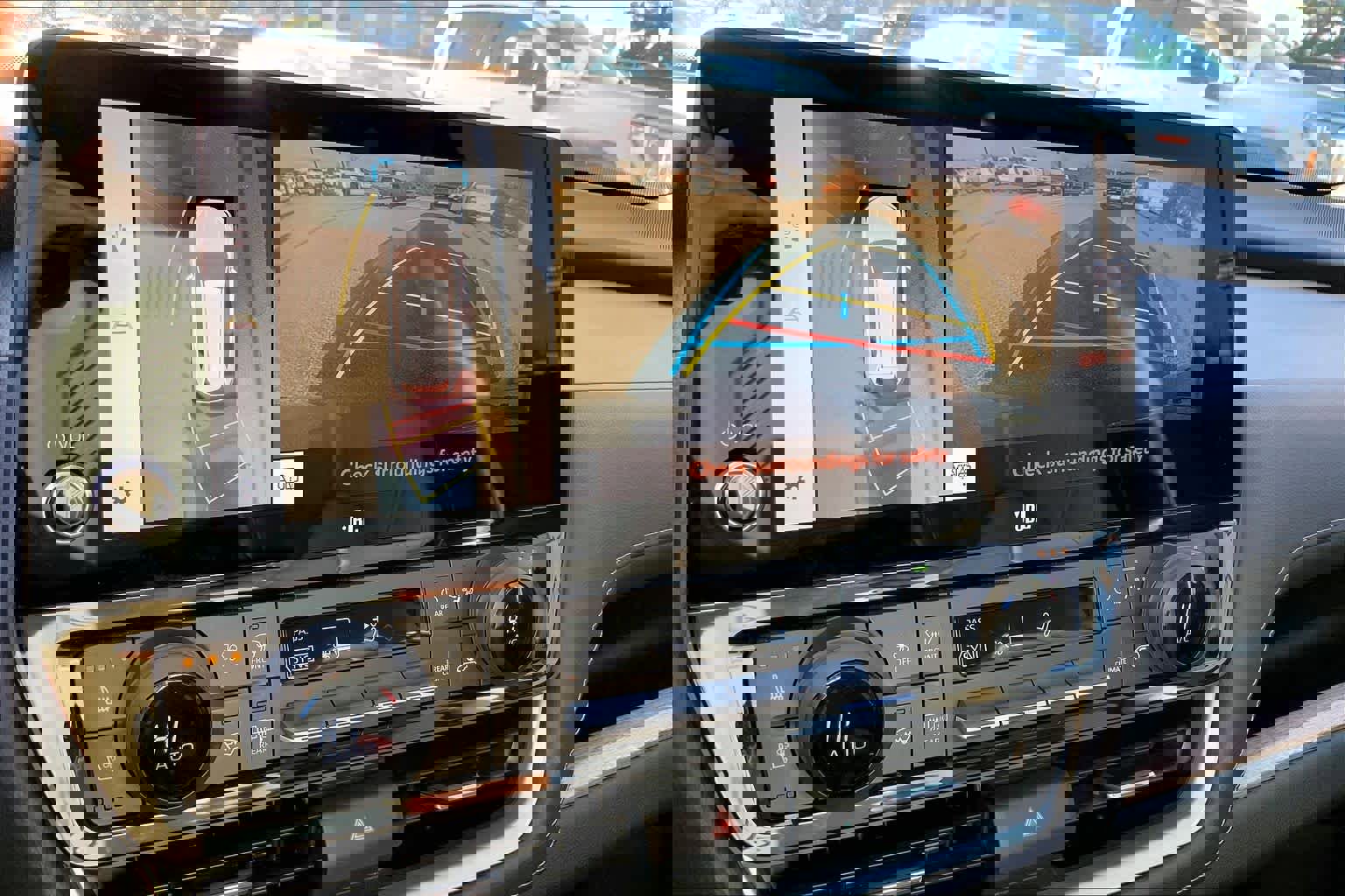 Used 2024 Toyota Grand Highlander Platinum image 28