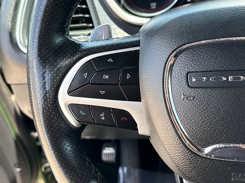 Used 2018 Dodge Challenger R/T Scat Pack w/ Leather Interior Group RWD image 15