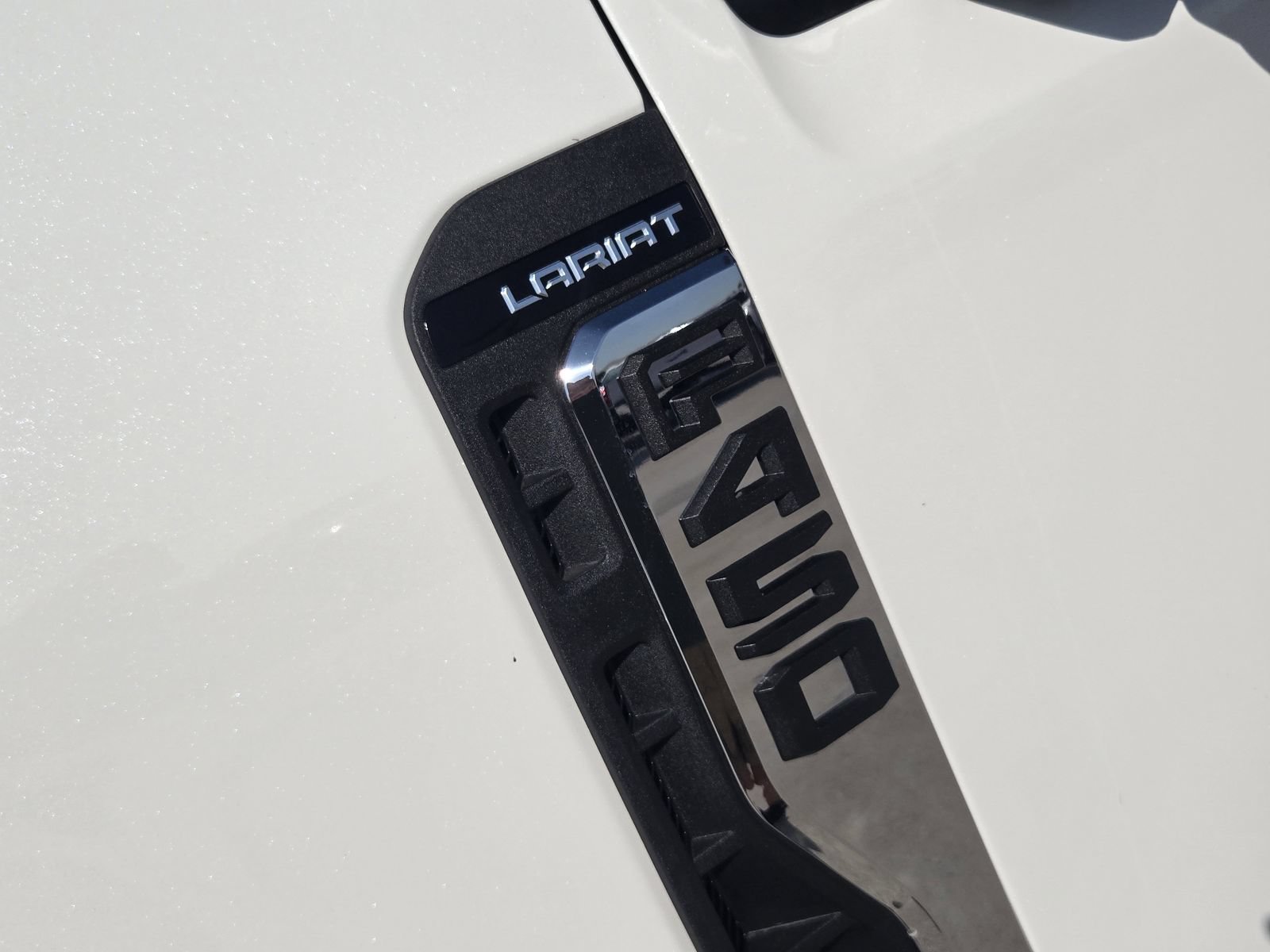 Certified 2026 Ford F450 Lariat w/ Lariat Premium Package AWD/4WD image 12