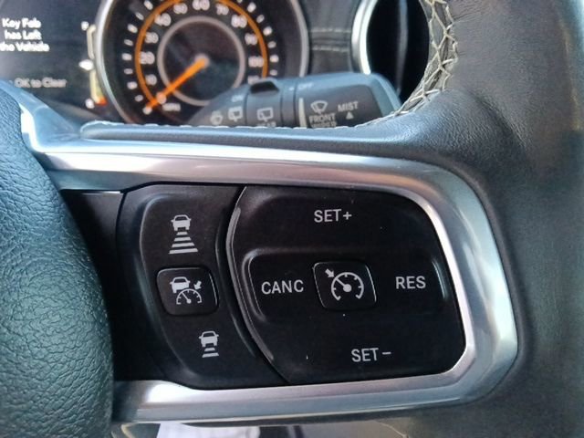 Used 2019 Jeep Wrangler Unlimited Sahara image 18