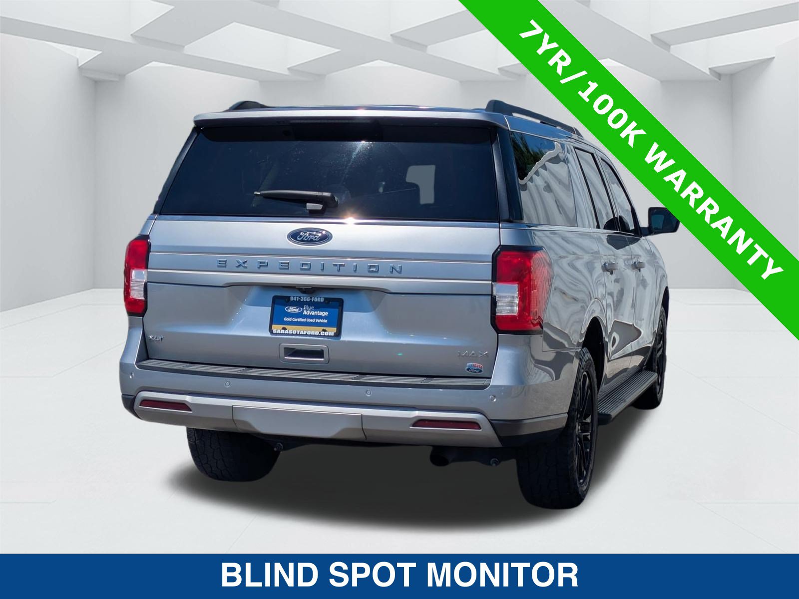Certified 2024 Ford Expedition Max XLT RWD image 5