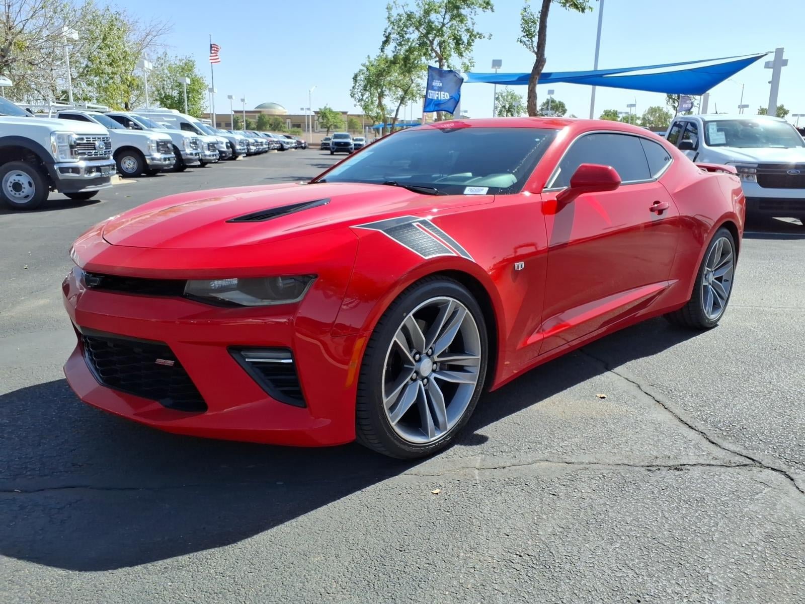 Used 2018 Chevrolet Camaro SS RWD image 8