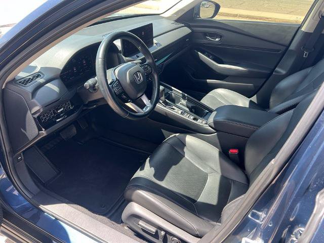 Used 2023 Honda Accord Touring image 11