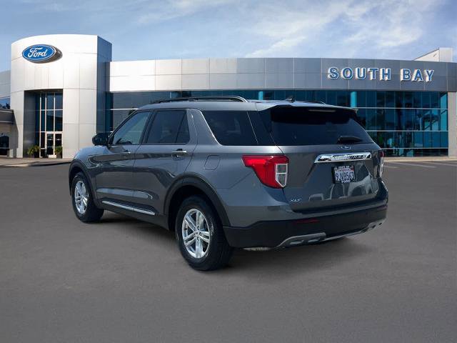 Certified 2023 Ford Explorer XLT w/ Equipment Group 202A RWD image 3