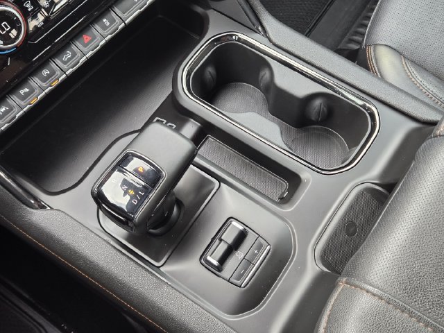Used 2024 GMC Sierra 1500 AT4 w/ Technology Package AWD/4WD image 19