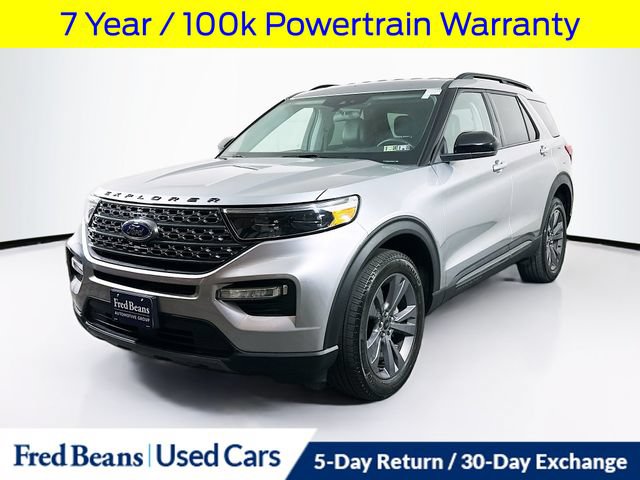 Certified 2023 Ford Explorer XLT w/ Equipment Group 202A AWD/4WD image 4