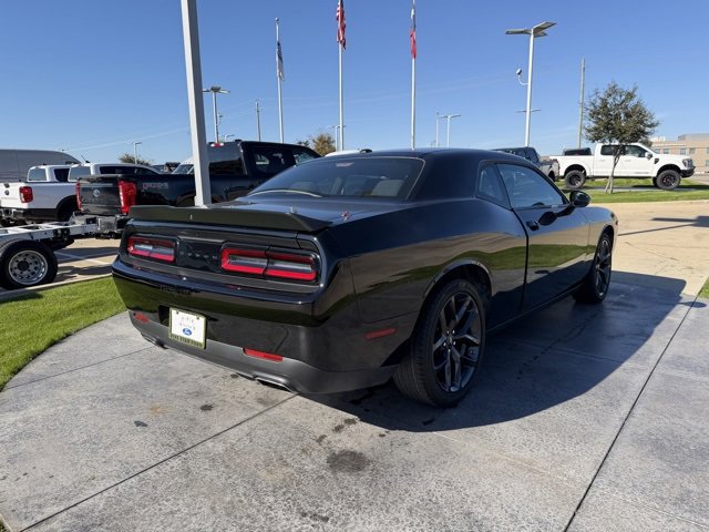 Used 2023 Dodge Challenger SXT w/ Blacktop Package image 7