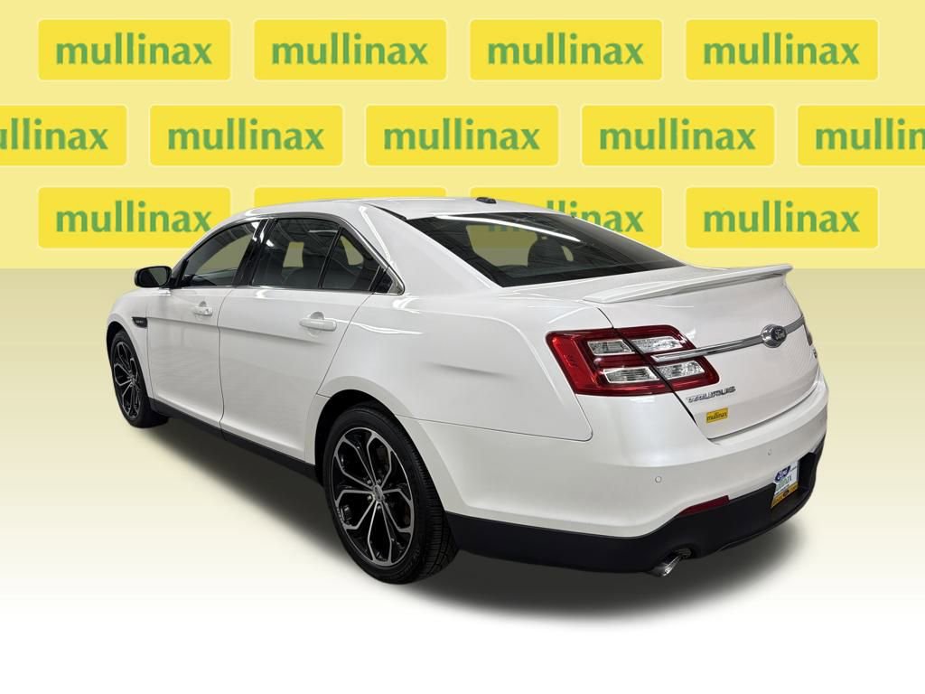 Certified 2019 Ford Taurus SHO image 2