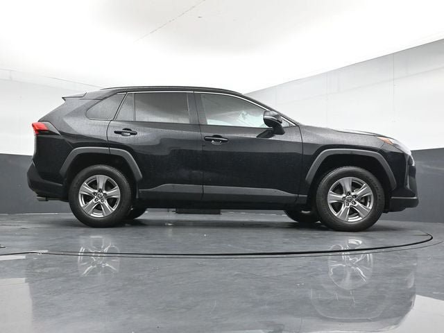 Used 2023 Toyota RAV4 XLE AWD/4WD image 34