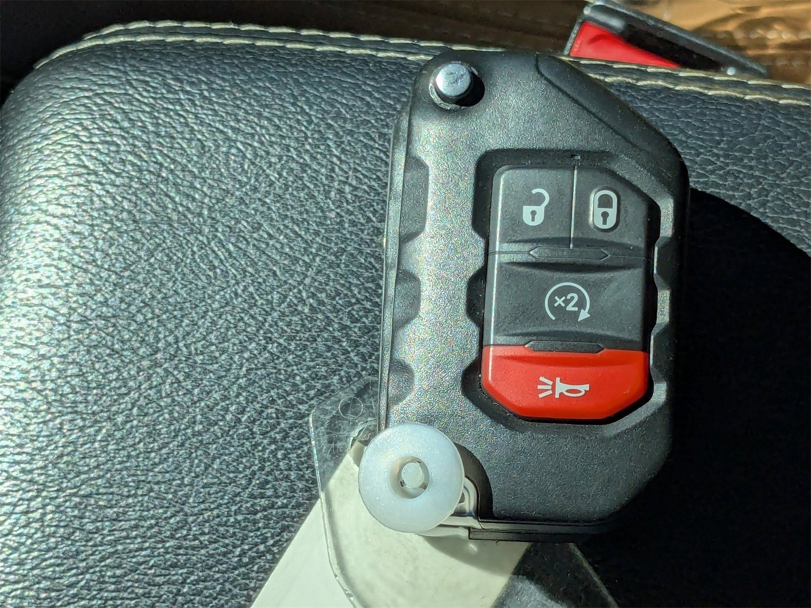 Used 2021 Jeep Wrangler Unlimited Sahara w/ Cold Weather Group image 34