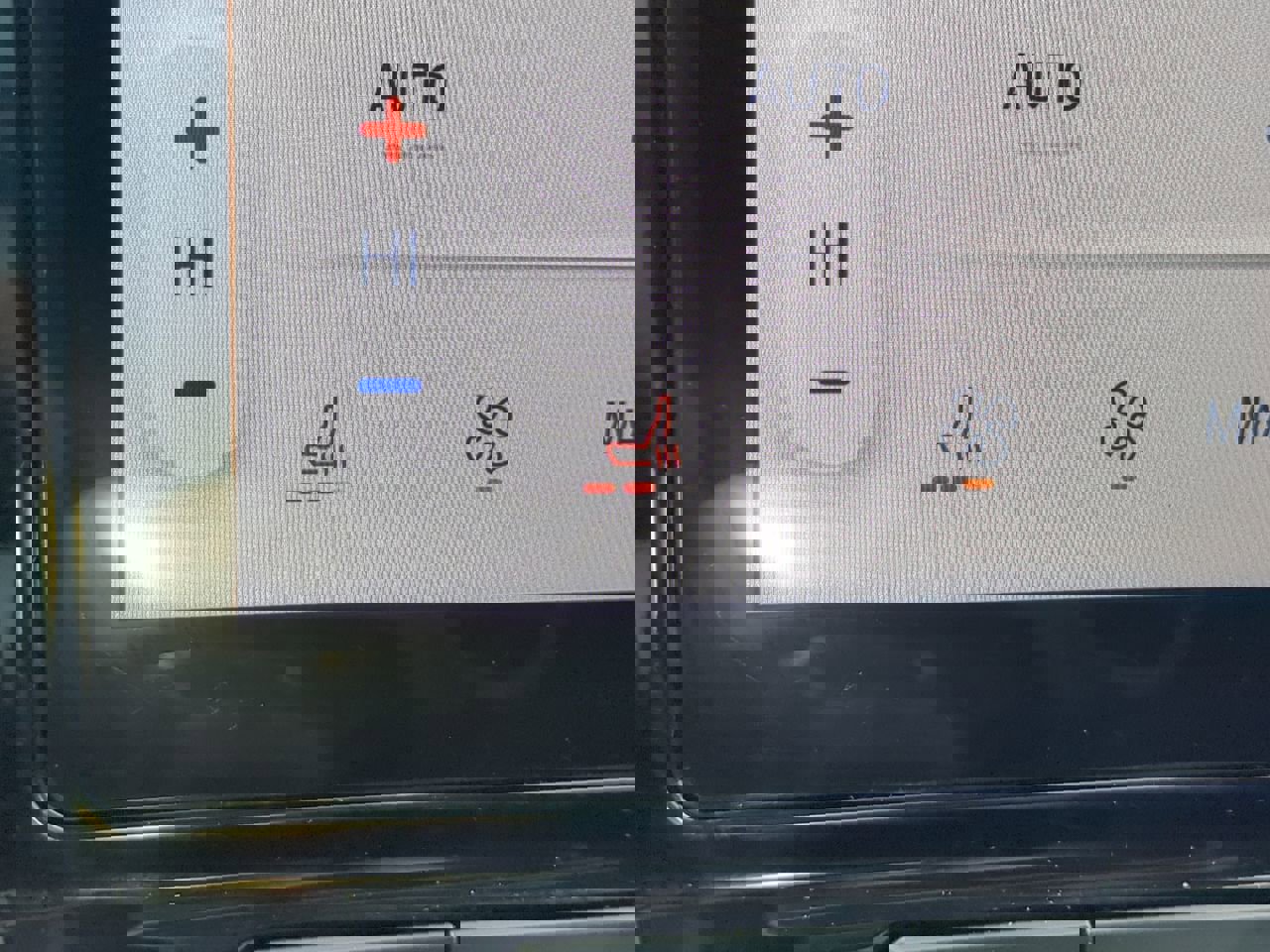 Certified 2024 Ford Ranger XLT w/ Equipment Group 301A High image 21