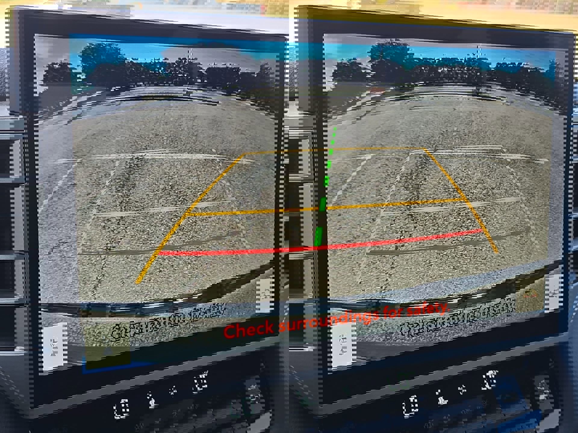 Used 2025 Toyota Tundra Limited image 18