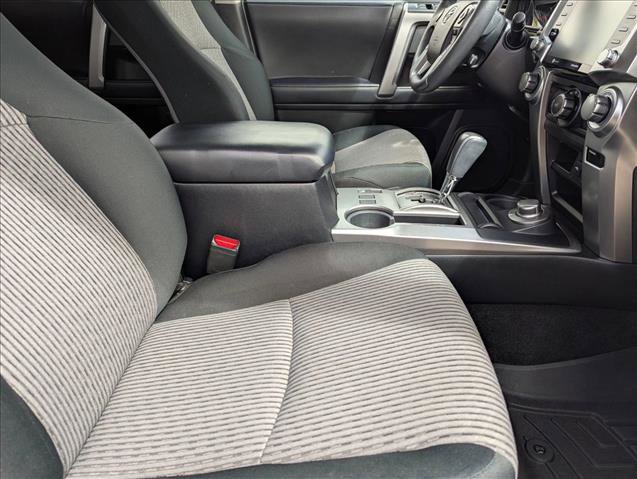 Used 2022 Toyota 4Runner SR5 AWD/4WD image 20