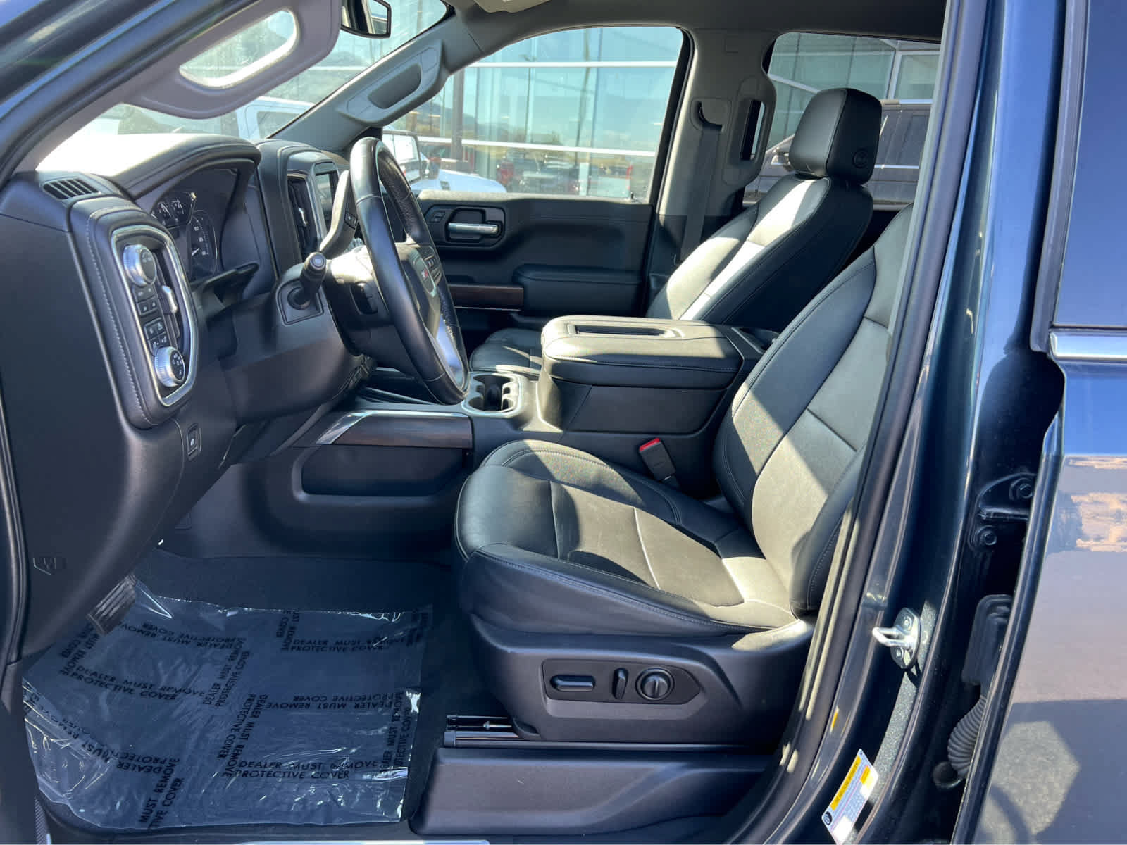 Used 2021 GMC Sierra 1500 SLT w/ SLT Premium Plus Package AWD/4WD image 28